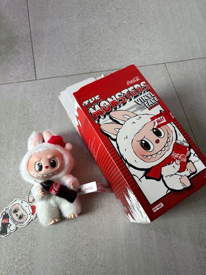 pop mart labubu รูปที่ 2