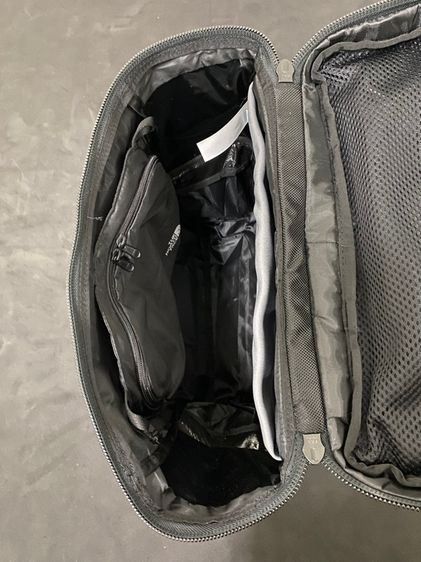 THE NORTH FACE แท้ กระเป๋า SALE รูปที่ 6