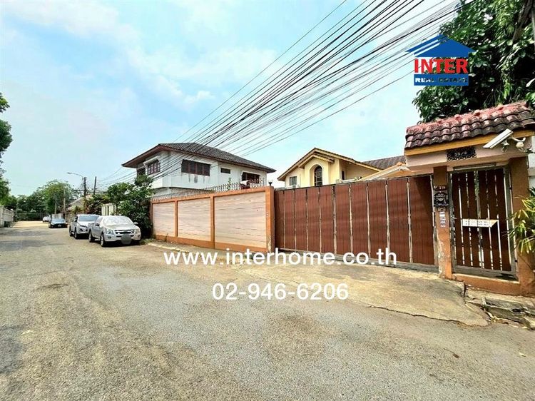 ไม่ใช่ บ้านเดี่ยว 2 ชั้น 167 ตร.ว. บ้านเดี่ยว ซอยอยู่เย็น3 (ซอยมิตรแท้) ใกล้โรงเรียนนานาชาติกีรพัฒน์ ถนนรามอินทรา34 ถนนซอยอยู่เย็น3 เขตลาดพร้าว กรุ