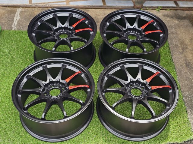 CE28
หน้า 17x8 ET 35
หลัง 17x9 ET 35
5รู114.3 pcd.  รูปที่ 3