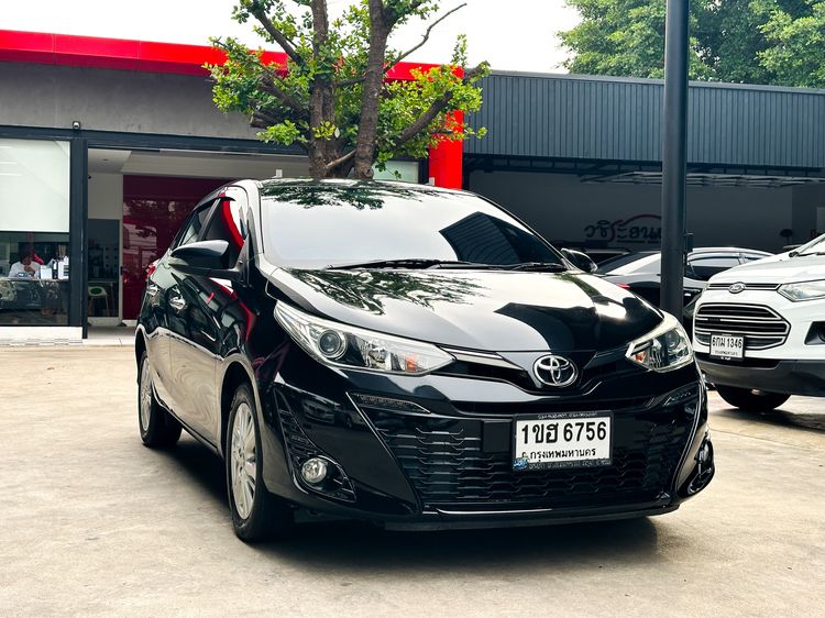 Toyota Yaris 2018 1.2 G Sedan เบนซิน เกียร์อัตโนมัติ ดำ รูปที่ 3