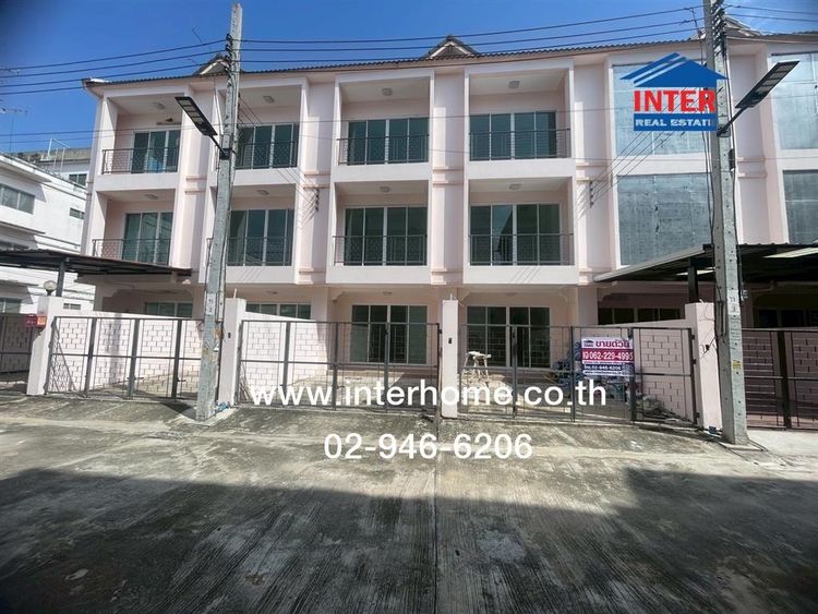 ทาวน์โฮม 3 ชั้น 17.5 ตร.ว. หมู่บ้านแสนสุข ทาวน์โฮม ซอยบางขุนเทียน14 ถนนพระราม2 ถนนบางขุนเทียน-ชายทะเล เขตบางขุนเทียน กรุงเทพมหานคร