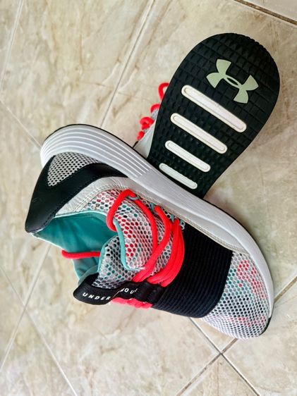 รองเท้า under armour แท้ สภาพเหมือนใหม่ รูปที่ 2