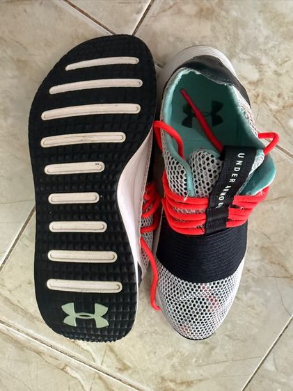 รองเท้า under armour แท้ สภาพเหมือนใหม่ รูปที่ 3
