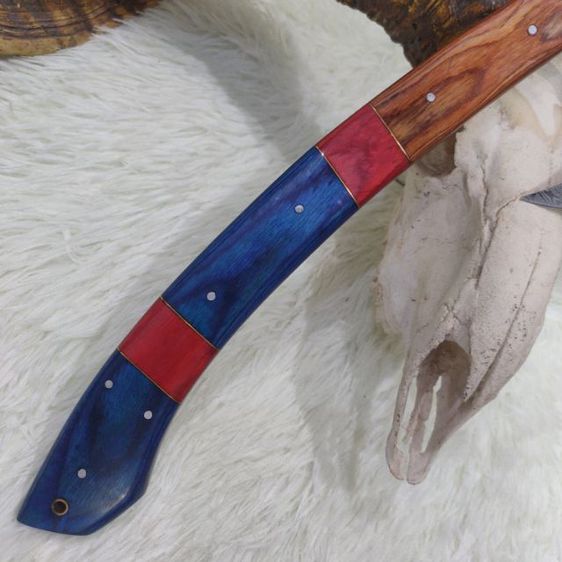 ขวาน viking งานสั่งทำทรงแปลก Axe Knife twist Damascus ด้ามไม้ olive wood ของใหม่ไม่ผ่านการใช้งาน มีด ดามัสกัส ด้ามไม้จริงสวยสวม ซองหนังแท้ รูปที่ 7