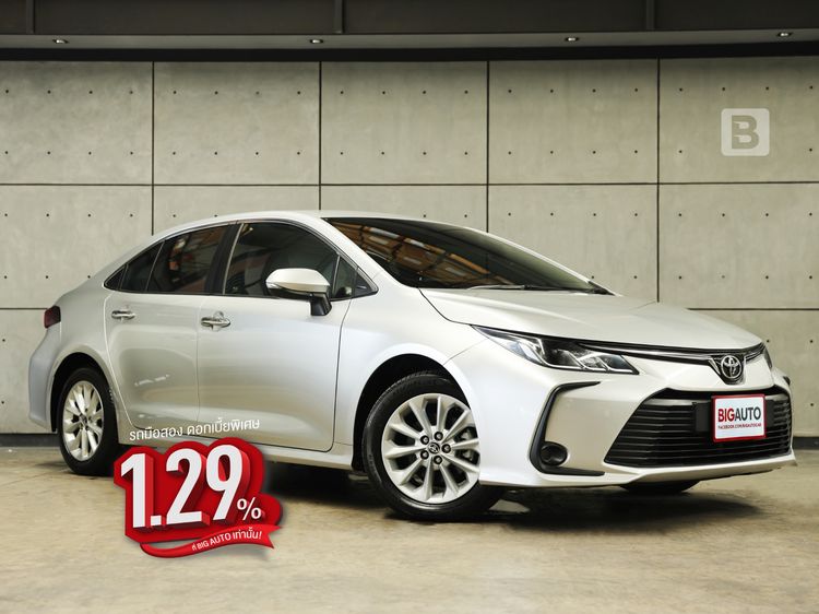 Toyota Altis 2019 1.6 G Sedan เบนซิน ไม่ติดแก๊ส เกียร์อัตโนมัติ บรอนซ์เงิน