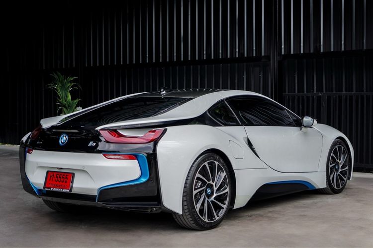 BMW I8 2016 1.5 Hybrid AWD Sedan ไฮบริด เกียร์อัตโนมัติ ขาว รูปที่ 3