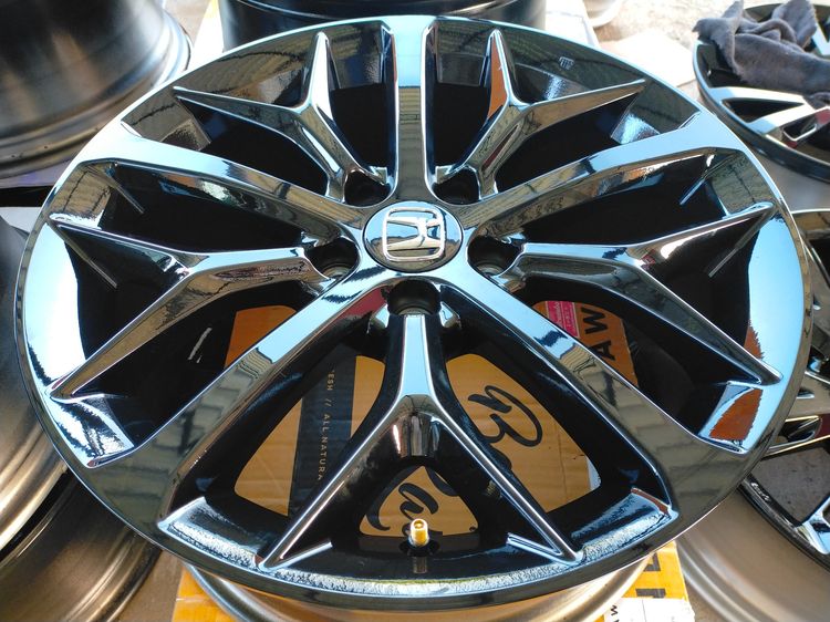 แม็กฮอนด้า ป้ายแดง ขอบ18 กว้าง8 et50  5 รู 114   ใส่ HRV CRV accord civic รูปที่ 4