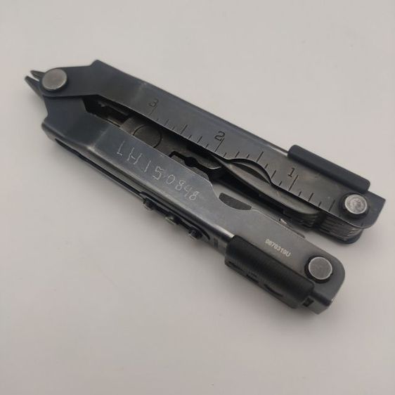 อุปกรณ์ อเนกประสงค์ GERBER multiplier MP600 สีดำ ของแท้ มือสอง USA