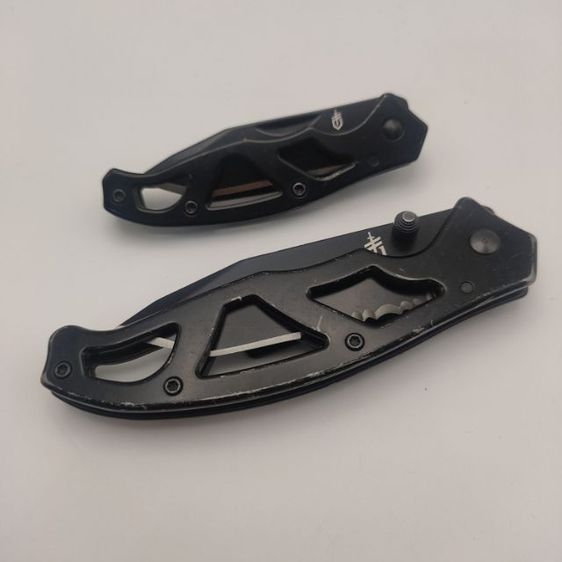 มีดพับ Gerber ขนาดใบมีด 2 นิ้ว กับ 2.5นิ้ว มือสองของแท้ ขายคู่ครับ รูปที่ 2