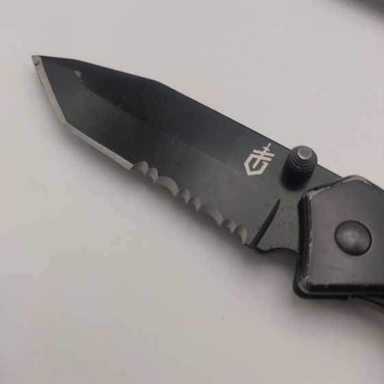 มีดพับ Gerber ขนาดใบมีด 2 นิ้ว กับ 2.5นิ้ว มือสองของแท้ ขายคู่ครับ รูปที่ 6