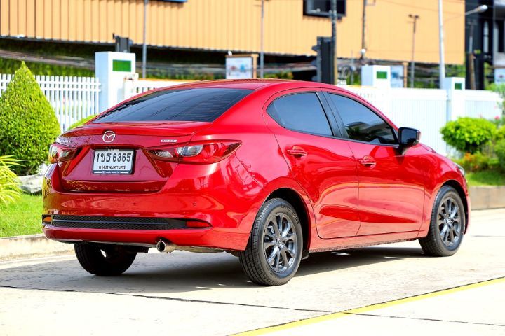 Mazda Mazda 2 2020 1.3 Skyactiv-G S Leather Sports Sedan เบนซิน ไม่ติดแก๊ส เกียร์อัตโนมัติ แดง รูปที่ 4
