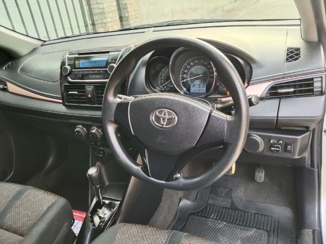 Toyota Vios 2018 1.5 E เบนซิน เกียร์อัตโนมัติ เทา รูปที่ 4