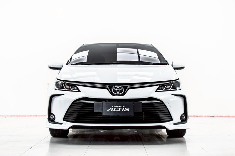 Toyota Altis 2019 1.6 G Sedan เบนซิน ไม่ติดแก๊ส เกียร์อัตโนมัติ ขาว รูปที่ 4