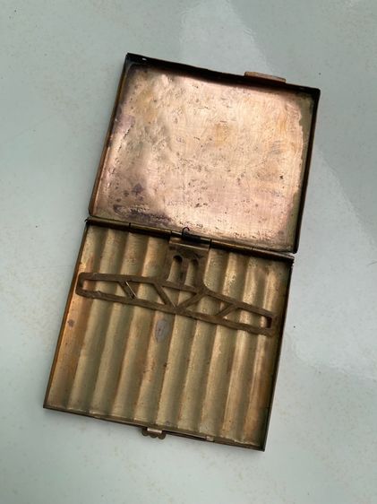 ตลับซิกาแรต ทองเหลือง โบราณเก่าสะสม รูปที่ 5