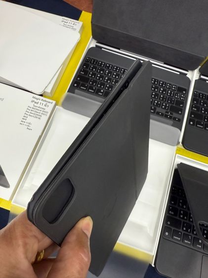 Magic Keyboard iPad11นิ้ว-แท้ สวยๆทั่งนั่น รูปที่ 7