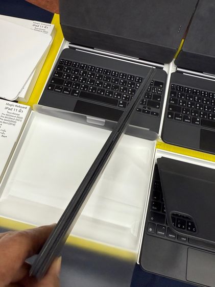 Magic Keyboard iPad11นิ้ว-แท้ สวยๆทั่งนั่น รูปที่ 8