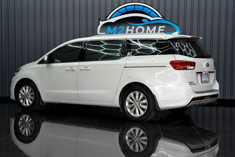 Kia Carnival 2016 2.2 EX Utility-car ดีเซล เกียร์อัตโนมัติ ขาว รูปที่ 4