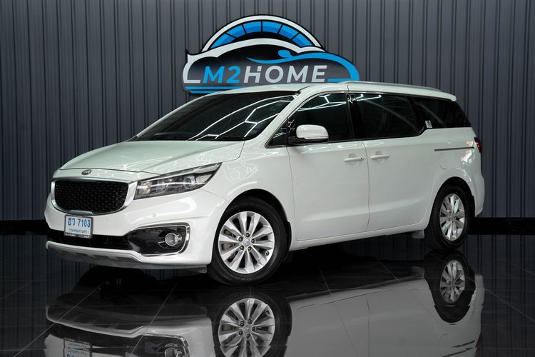 รถ Kia Carnival 2.2 EX สี ขาว