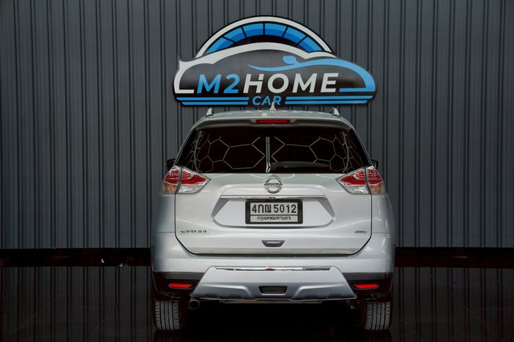 Nissan X-Trail 2015 2.0 V 4WD Utility-car เบนซิน เกียร์อัตโนมัติ บรอนซ์เงิน รูปที่ 4
