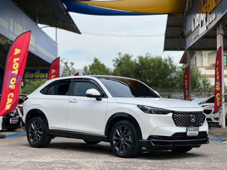 Honda HR-V 1.5 RS eHEV ปี2023จด2024 คันนี้ใช้คำว่าใหม่ได้เปลืองมากกก เดิมจัด ไม่เคยเฉี่ยวชน ไม่เคยทำสี น้องๆป้ายแดงไม่เกินจริง