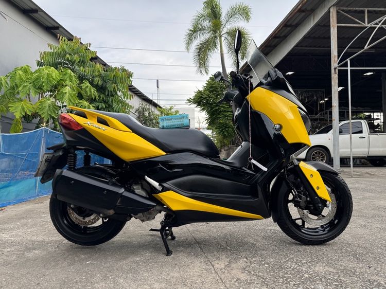 2019 YAMAHA XMAX 300 ABS สภาพรถเดิมๆ  เครื่องดีมาก สีสวยมาก ต้องมาดูของจริง 