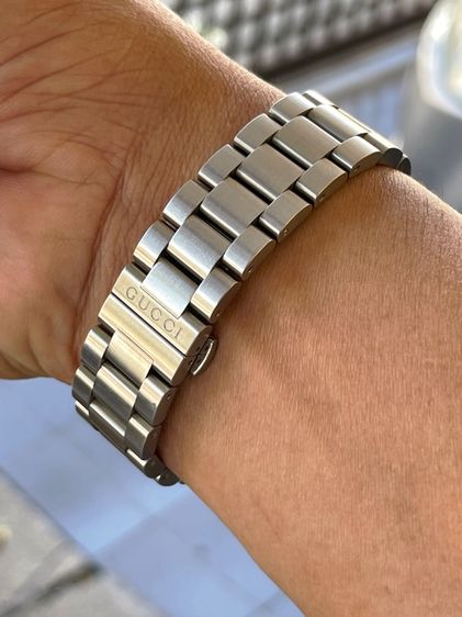 GUCCI Dive 40 mm Black Dial Men's Swiss Quartz Watch YA136301 รูปที่ 16