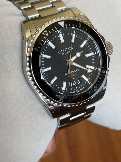 GUCCI Dive 40 mm Black Dial Men's Swiss Quartz Watch YA136301 รูปที่ 5