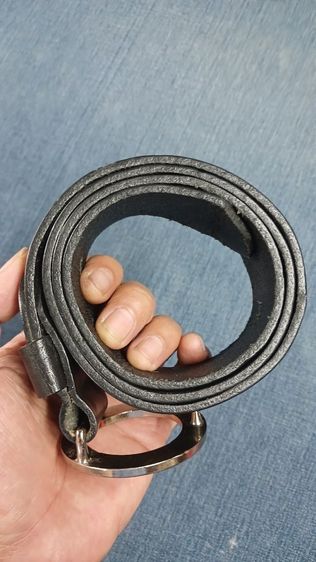 เข็มขัดหนังแท้ ตอกแบรนด์ (งานแฟชั่น) เอว 33 ถึง 37 กว้าง 1.5 ยาวรวมหัว 41.5 หนังสวย มีรอยตามใช้ รูปที่ 4