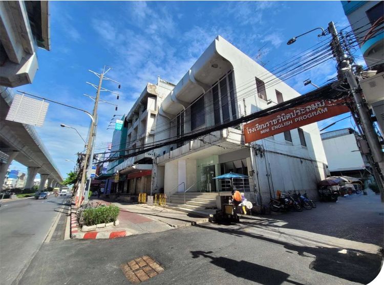 💼 สำนักงานทำเลทอง เพชรเกษม–บางแค พร้อมต่อยอดธุรกิจทันที