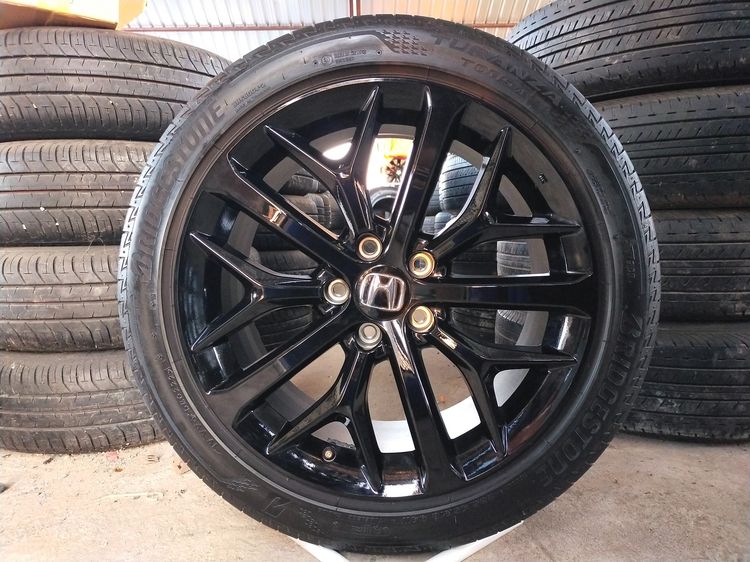แม็กฮอนด้า ป้ายแดง สีอบpowder coat ขอบ18 พร้อมยางบริสโตน 235 45 18 ปี24  ยางสวยทุกเส้น ใส่accord HRV อื่นๆ 5 รู 114 รูปที่ 3