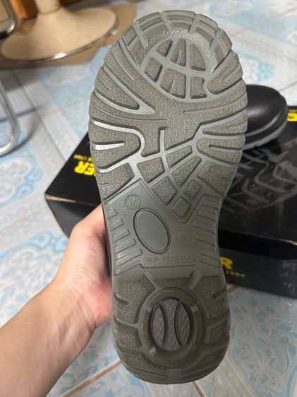 รองเท้าเซฟตี้ รูปที่ 4