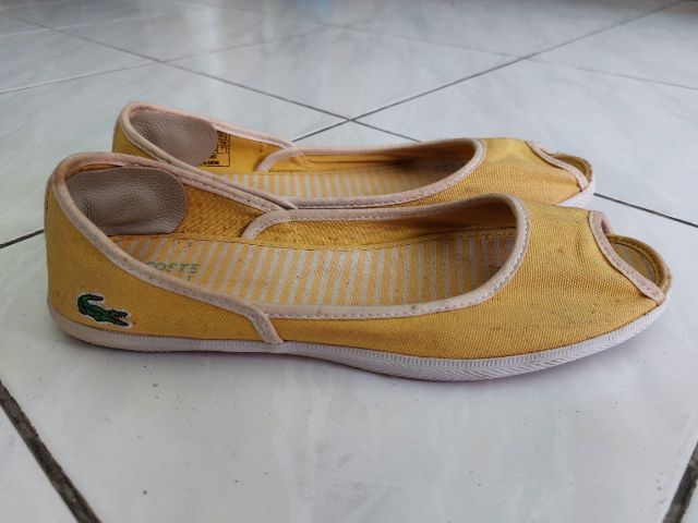 รองเท้ามือสอง รูปที่ 7