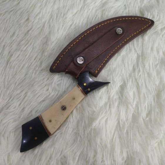   มีด Damascus custom made งานอเมริกา ก้ามไม้แข็งกับกระดูก 🐫  พร้อมซองหนังแท้ ของใหม่ไม่ผ่านการใช้งาน รูปที่ 13