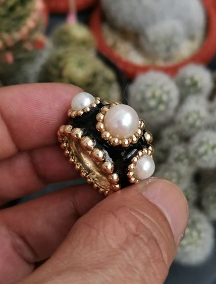 แหวน Vintage Chanel 18K Yellow Gold Pearl Beaded Cocktail Ring หายากที่สุด ราคาถูกที่สุดครับ รูปที่ 4