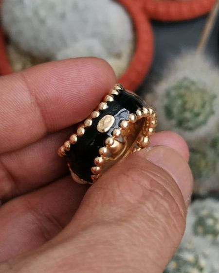 แหวน Vintage Chanel 18K Yellow Gold Pearl Beaded Cocktail Ring หายากที่สุด ราคาถูกที่สุดครับ รูปที่ 10
