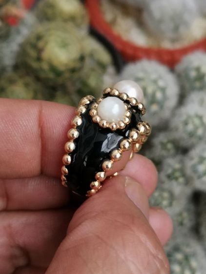 แหวน Vintage Chanel 18K Yellow Gold Pearl Beaded Cocktail Ring หายากที่สุด ราคาถูกที่สุดครับ รูปที่ 8