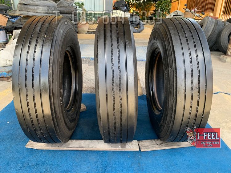 Radial พร้อมใช้ Bridgestone 8.25r16 รุ่น r156 คละปี มี 3เส้น