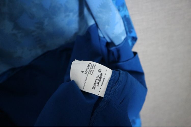 เสื้อแจ็คเก็ต Under armour  รูปที่ 2