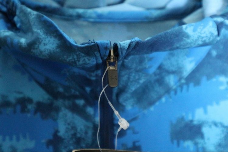 เสื้อแจ็คเก็ต Under armour  รูปที่ 7