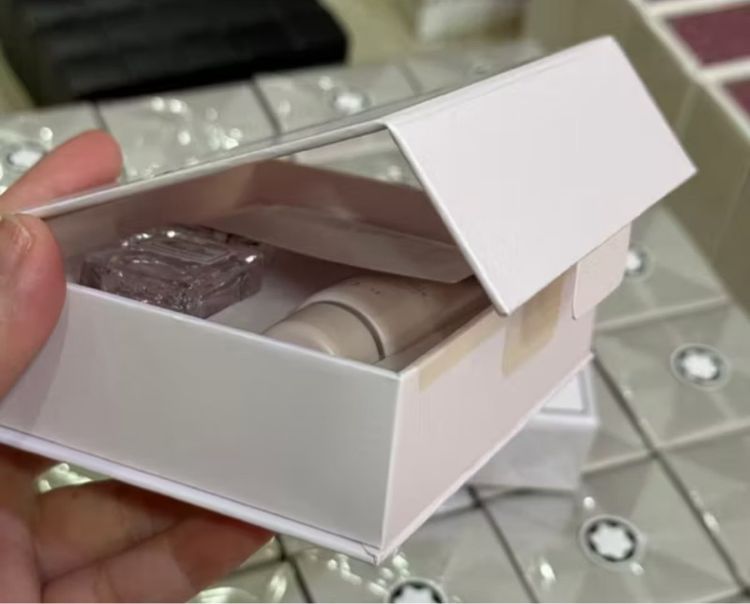 Dior แท้ 💯 เซ็ทน้ำหอม Miss Dior Blooming Bouquet EDT 5ml  และ โลชั่น Miss Dior 20ml รูปที่ 4