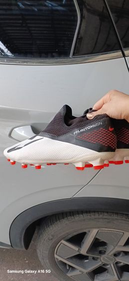 รองเท้าฟุตบอลnike phatomvsn เบอร์45 รูปที่ 4