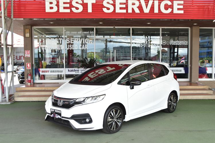Honda Jazz 2020 1.5 RS i-VTEC Sedan เบนซิน ไม่ติดแก๊ส เกียร์อัตโนมัติ ขาว