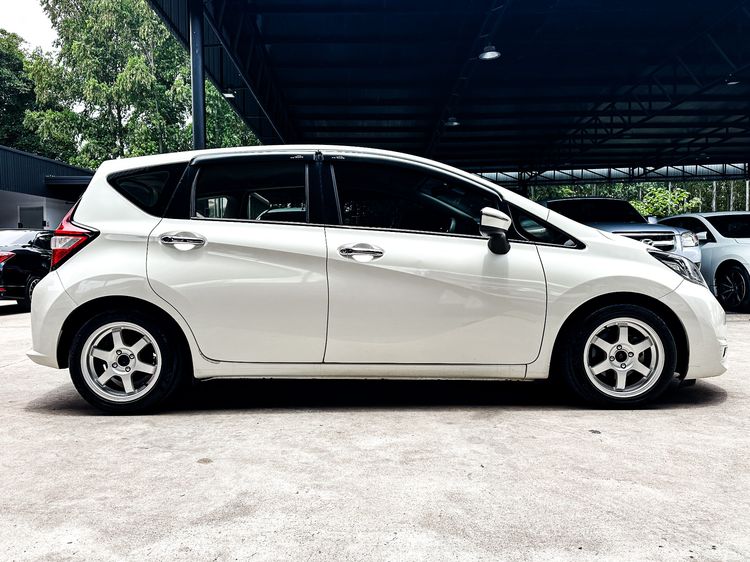 Nissan Note 2018 1.2 V Sedan เบนซิน เกียร์อัตโนมัติ ขาว รูปที่ 4