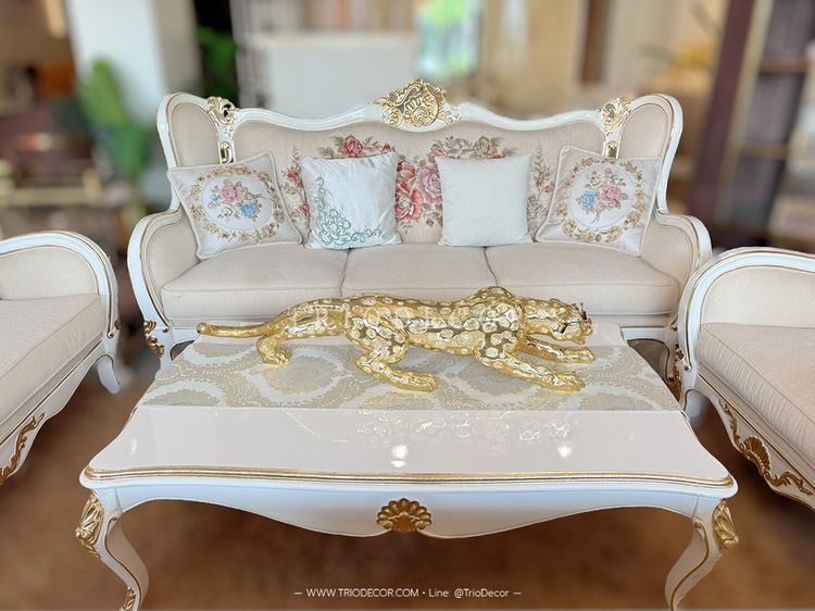 ROSEMARIA CLASSIC ROYAL SOFA SET ชุดโซฟาหลุยส์ 4ชิ้น พร้อมหมอนอิงและโต๊ะกลางสุดหรู รุ่น โรสมาเรีย รูปที่ 10