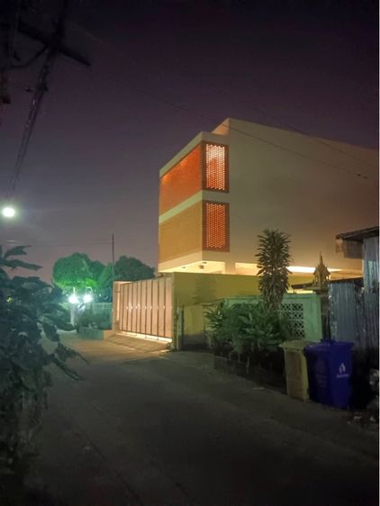 ไม่มี 2022 บ้าน 3 ชั้น รูปที่ 2