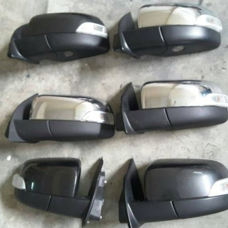 กระจกมองข้างมีไฟ แท้ เรนเจอร17