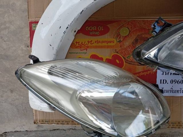 ไฟหน้า แท้ ยาริส รูปที่ 9