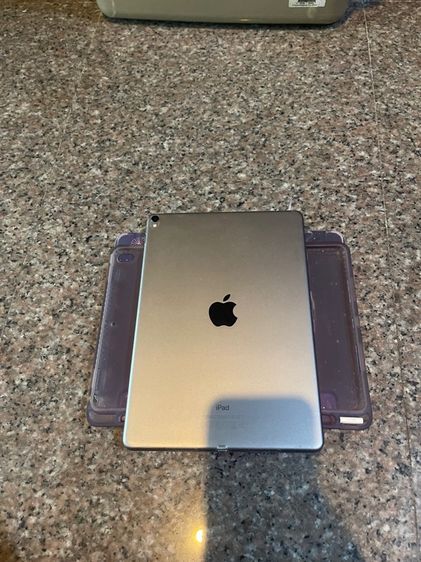 ขายๆiPadPro10.5สีหายากสีดำ,Rose Gold 64กิ๊กจอสวยกริปไม่ไบร้หายากมากสภาพนี้สวยๆสูนTrusใช้งานดีถูกมากกกกกก รูปที่ 2