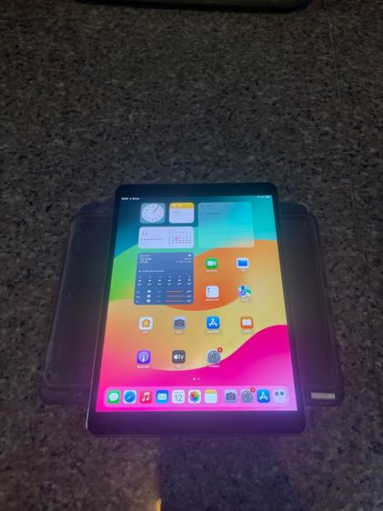 ขายๆiPadPro10.5สีหายากสีดำ,Rose Gold 64กิ๊กจอสวยกริปไม่ไบร้หายากมากสภาพนี้สวยๆสูนTrusใช้งานดีถูกมากกกกกก